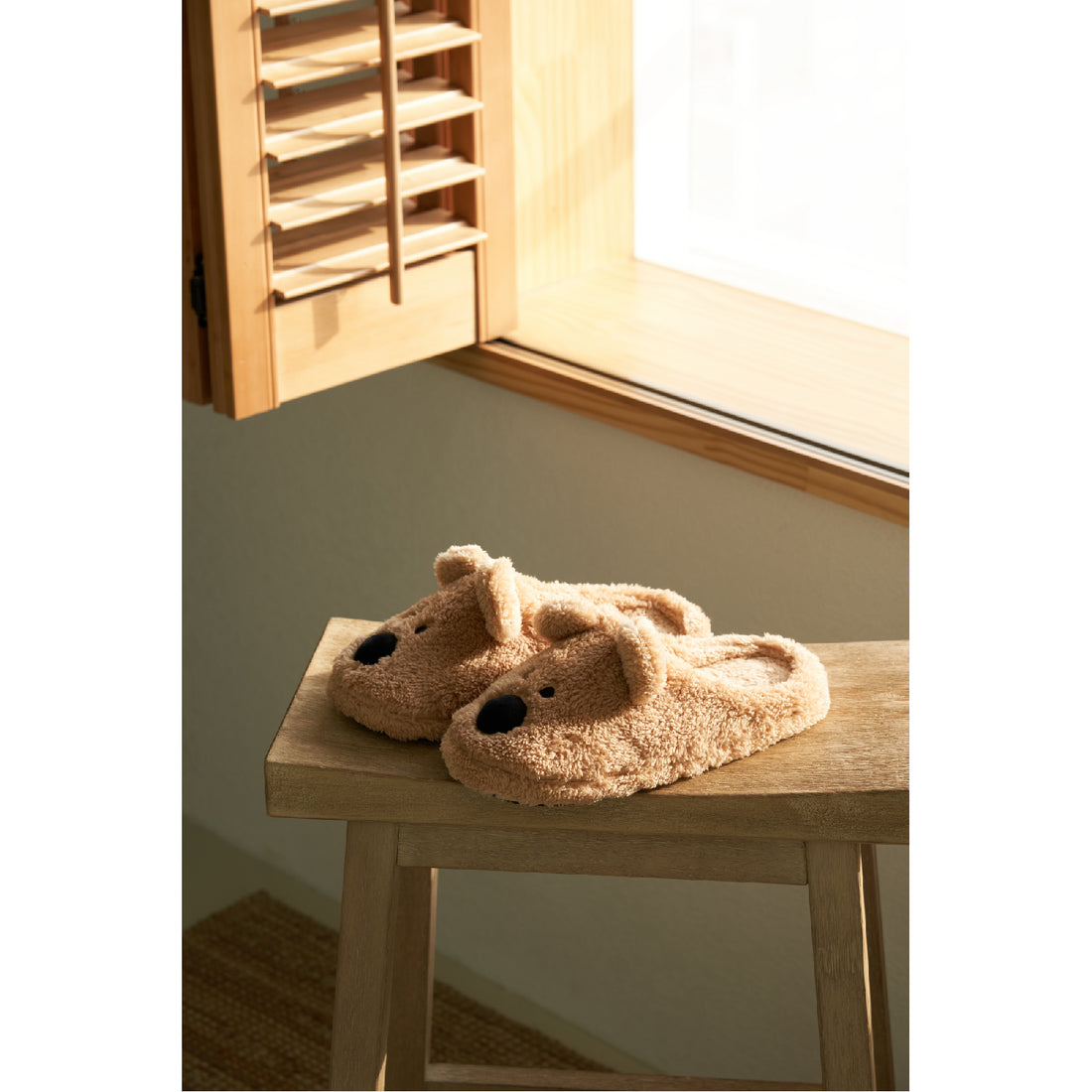 Dinotaeng Quokka Fluffy Slipper