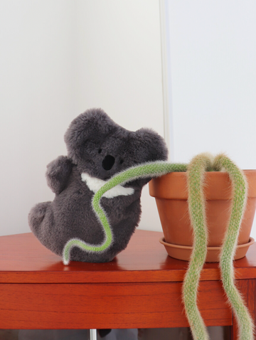 Hozumi Hug Koala Pouch 擁抱樹熊小袋