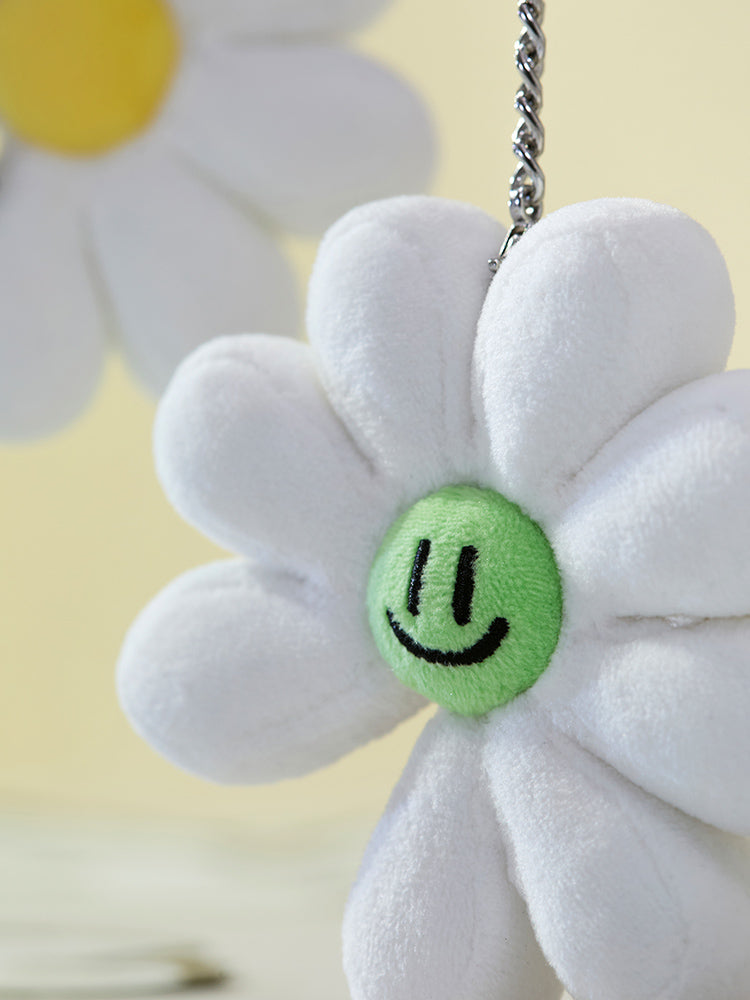 ZO&FRIENDS - A&NE PLUSH KEYRING Flower Keychain– SOUL