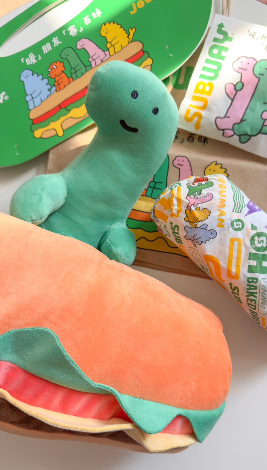 【現貨】Joguman Studio x SUBWAY Limited Hand Warmer Pillow 限量聯乘1:1潛艇堡暖手枕〔限量發售・最後庫存〕