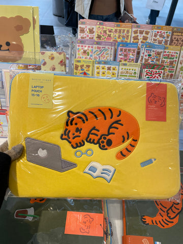 【韓國連線】Muzik Tiger Sleepy Tiger Laptop/Tablet Pouch 平板電腦保護套