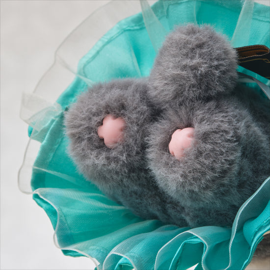 ZO&FRIENDS ZOA K-Edition Plush Keyring 貴族小姐款 掛袋及細節圖 3