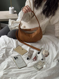 THE ALLY HAILEY BAG Camel 駝色袋身細節
