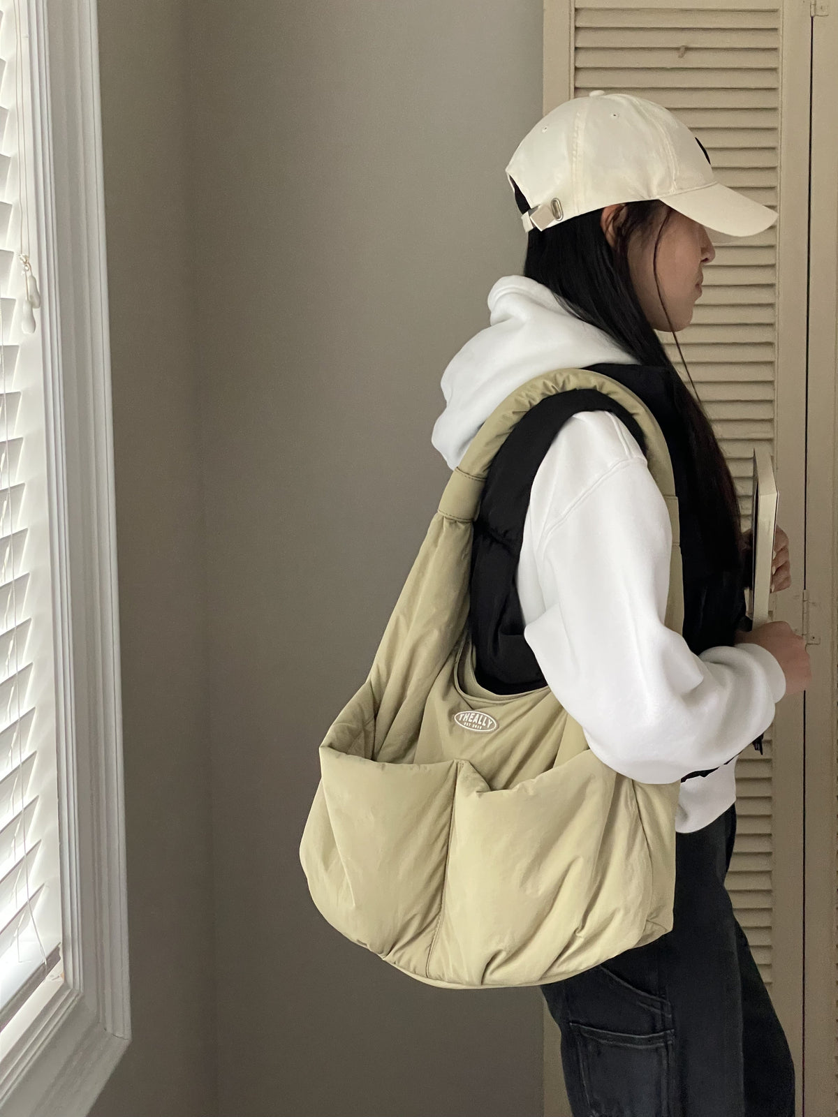 THE ALLY ARIA BAG 韓國官方圖片 khaki-0244