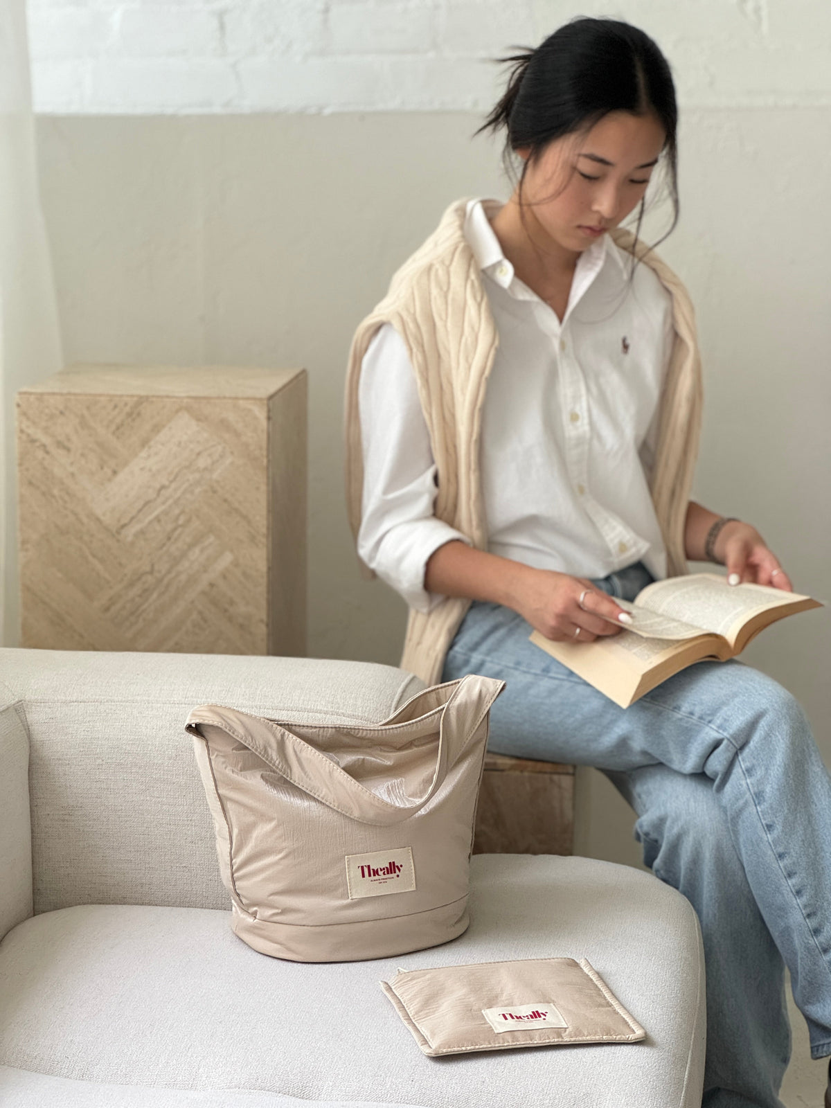 THE ALLY BOLD BAG 韓國品牌官方圖片 beige-4281