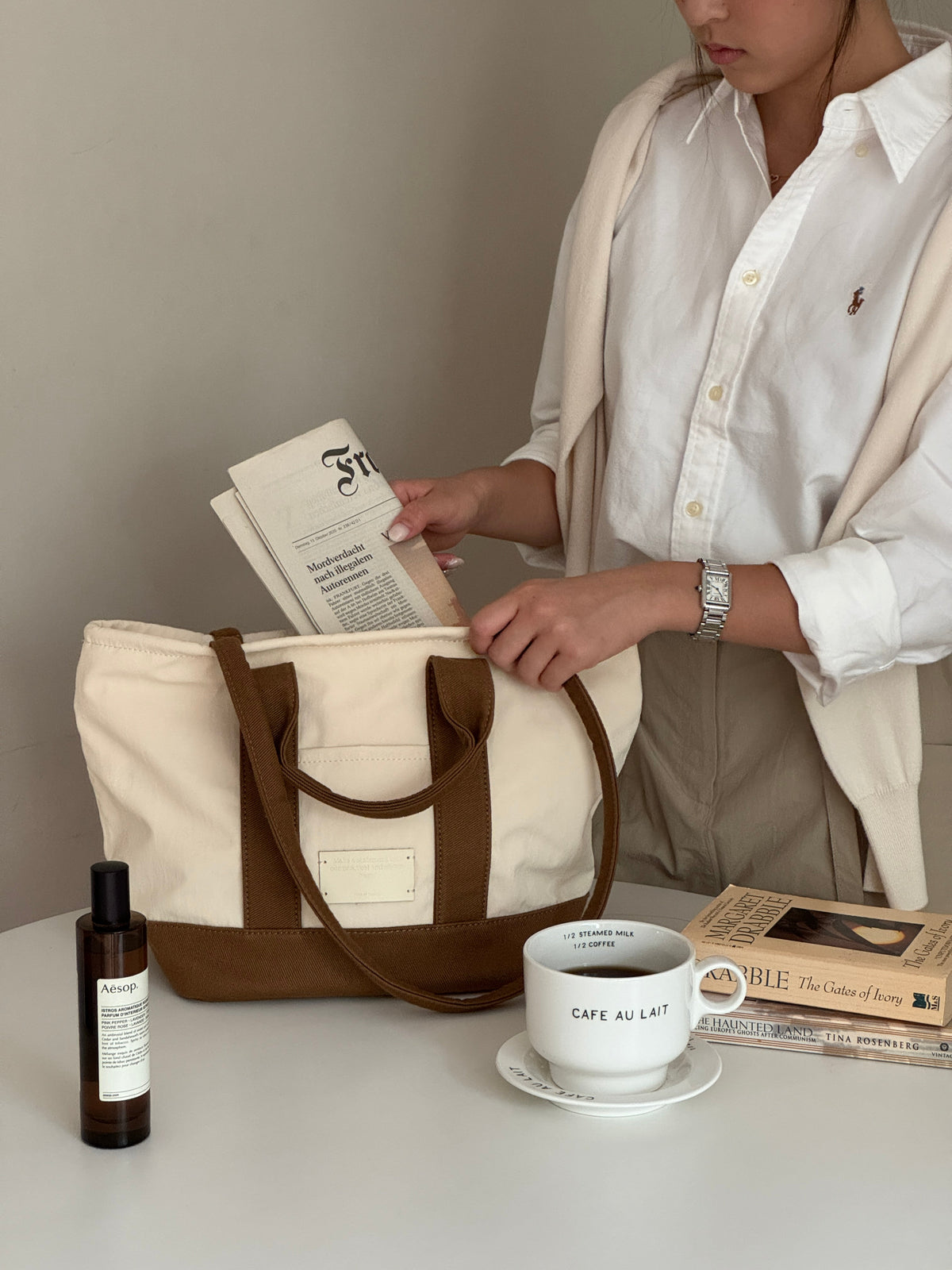 THE ALLY CHLOE BAG 韓國官方照片 look-3536