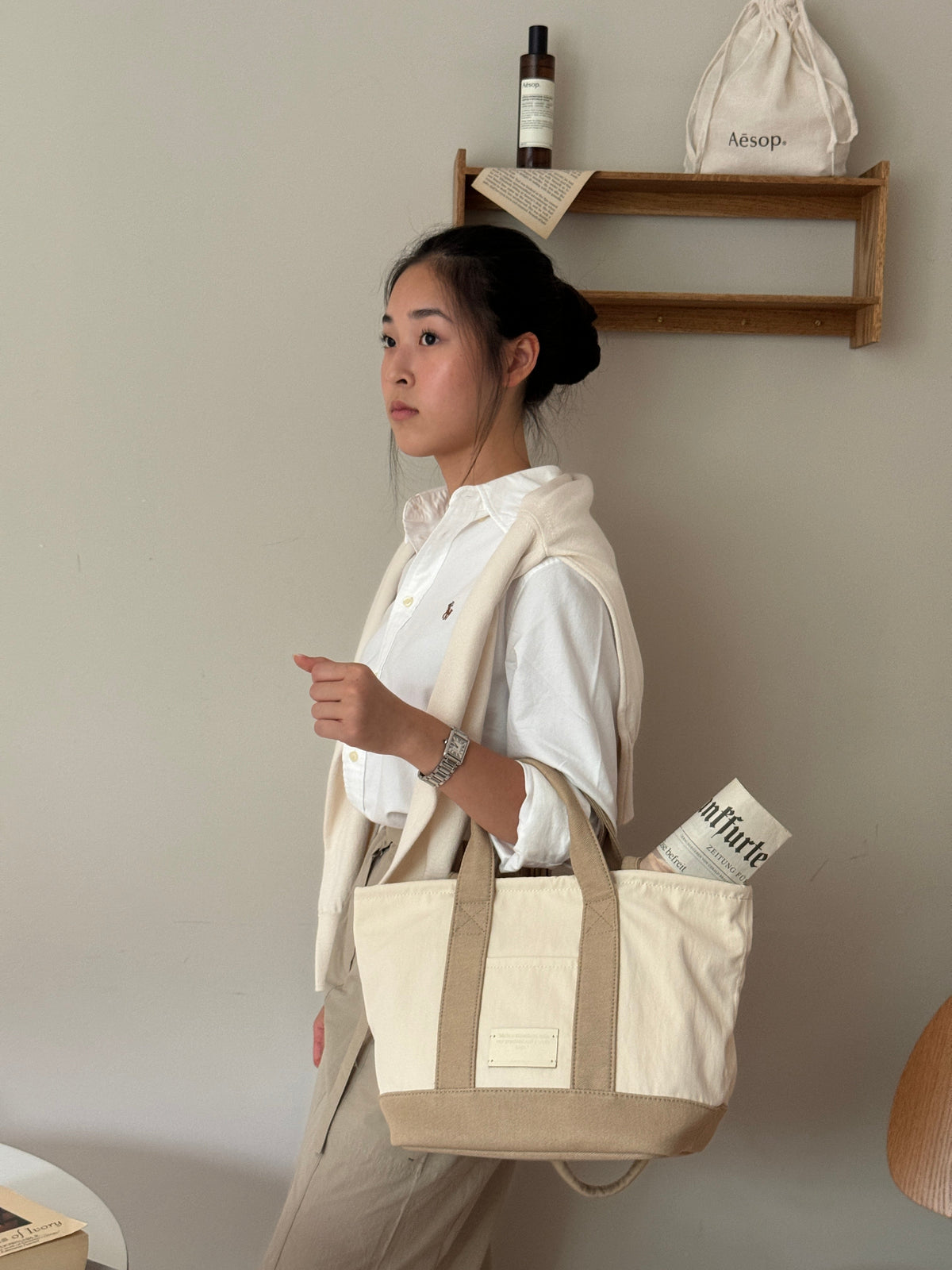 THE ALLY CHLOE BAG 韓國官方照片 look-3554