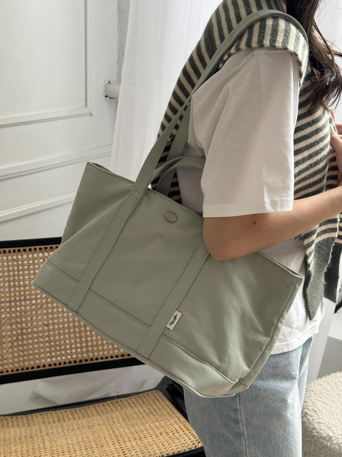 THE ALLY MOLLY PADDED BAG 韓國官方圖片 mint-green