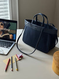 THE ALLY MONICA BAG 韓國品牌官方商品照片 navy-look-1