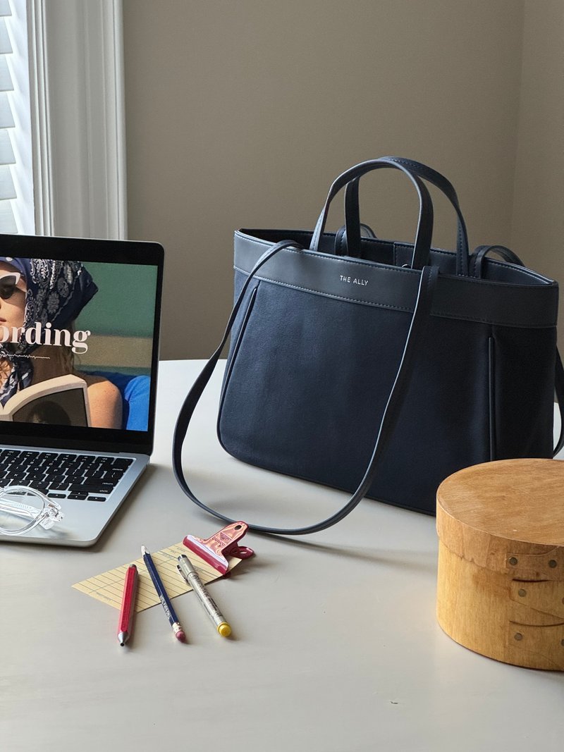 THE ALLY MONICA BAG 韓國品牌官方商品照片 navy