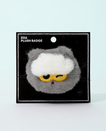 ZO&FRIENDS ZOA Signature 眨眼毛絨襟章