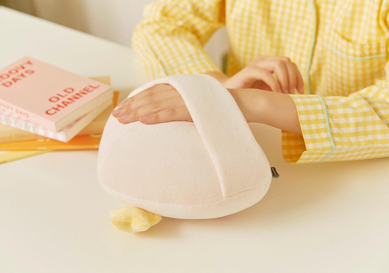 Kakao Friends Apeach Face Type Mini Cushion 抱枕 - SOUL SIMPLE HK