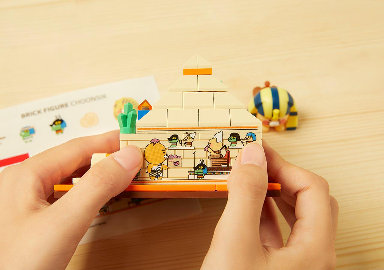 Kakao Friends Chunzhi Choonsik Landmark Brick Figure Pyramid Model