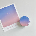 Skyfolio Crescent Moon Phone Grip Tok 手機支架（送Postcard） - SOUL SIMPLE HK